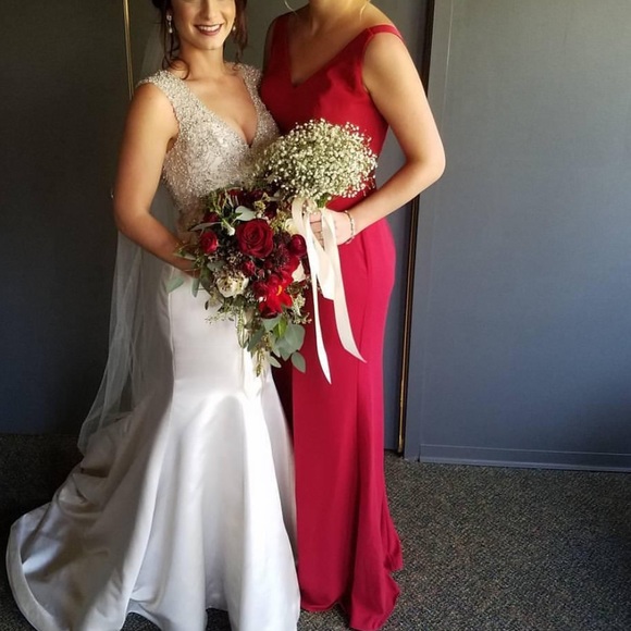 Vera Wang bridesmaids dress - Picture 2 of 13